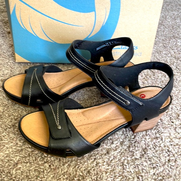 Clarks Heeled Sandal🔸NEW - Picture 4 of 8